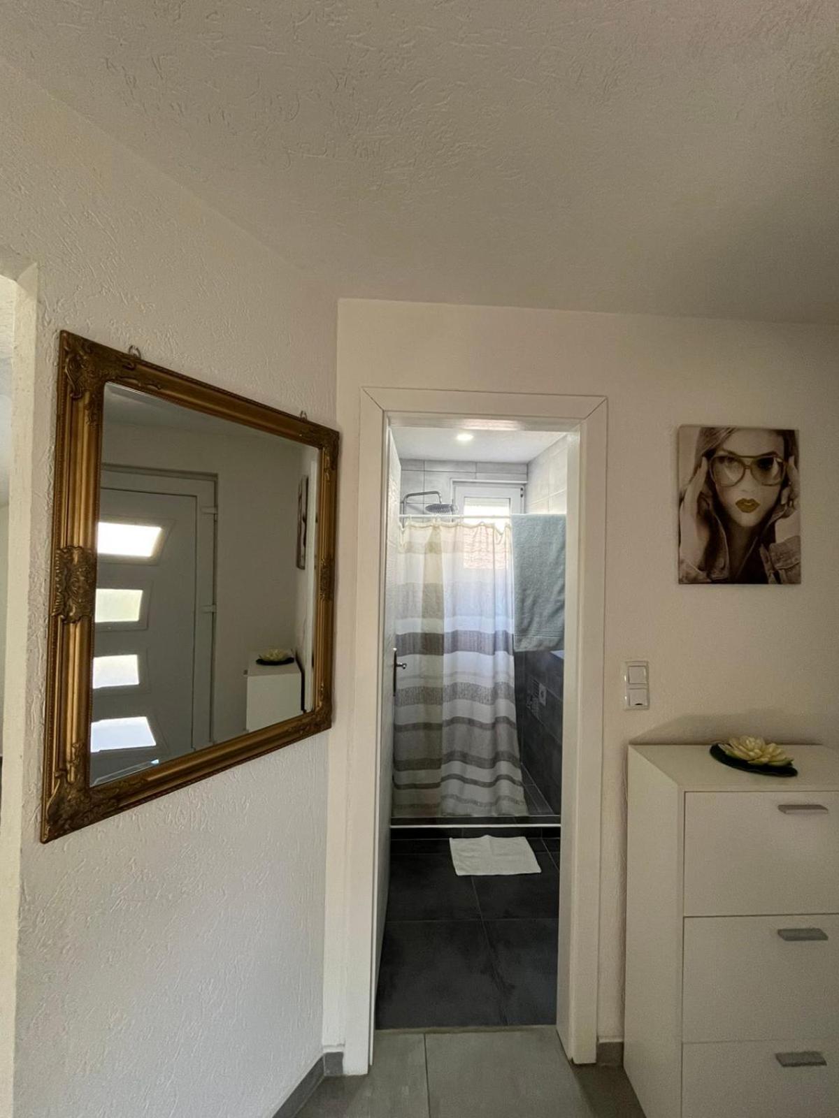 Apartman All Seasons Hotonj Esterno foto